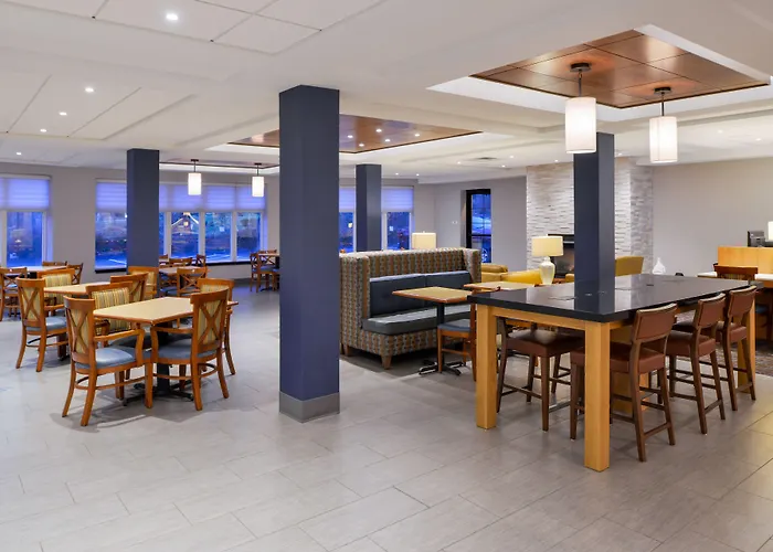 Holiday Inn Express Hotel & Suites Clifton Park By Ihg